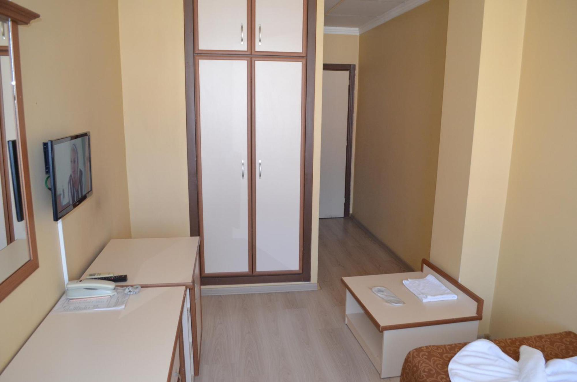 Ayvalik Palas Hotel エクステリア 写真