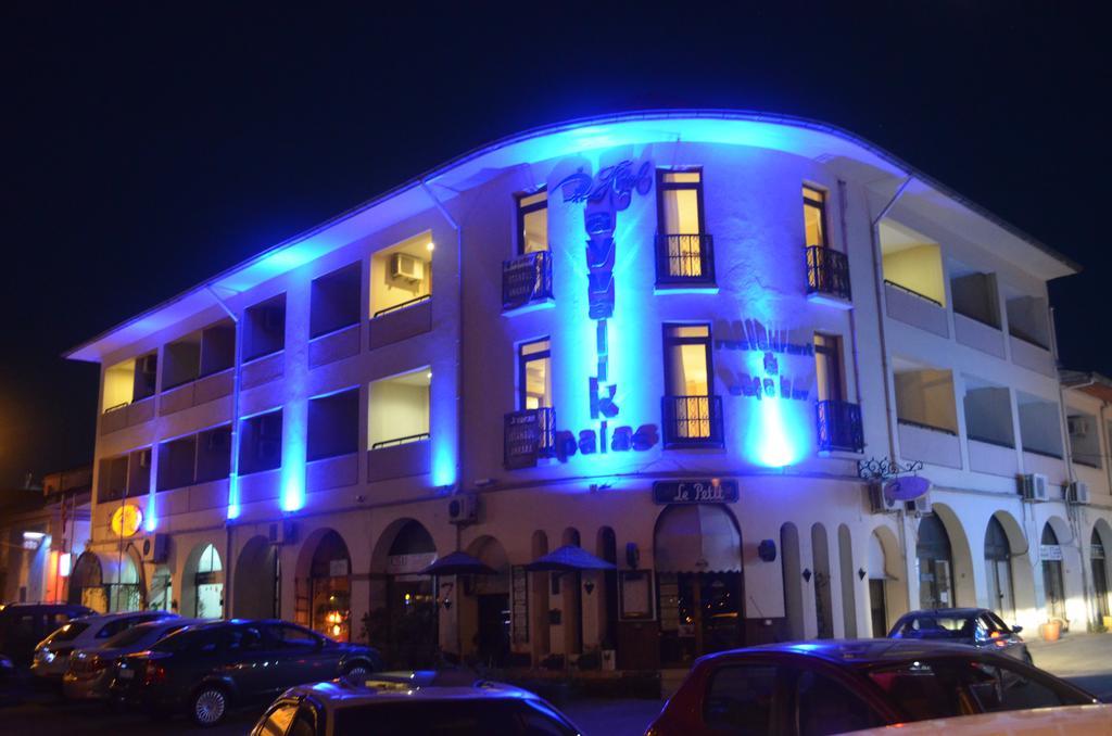 Ayvalik Palas Hotel エクステリア 写真