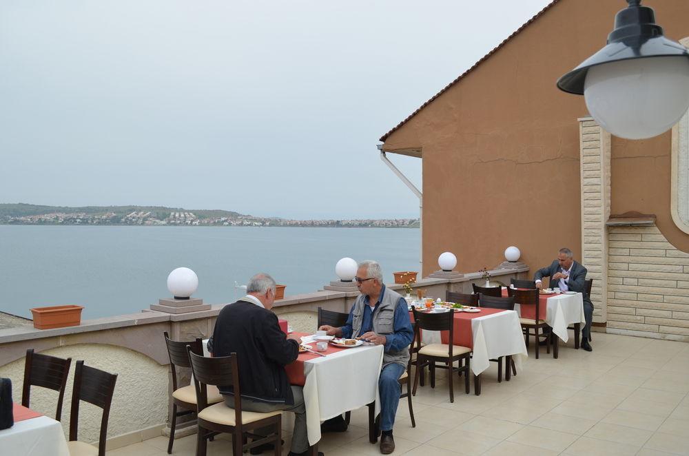 Ayvalik Palas Hotel エクステリア 写真