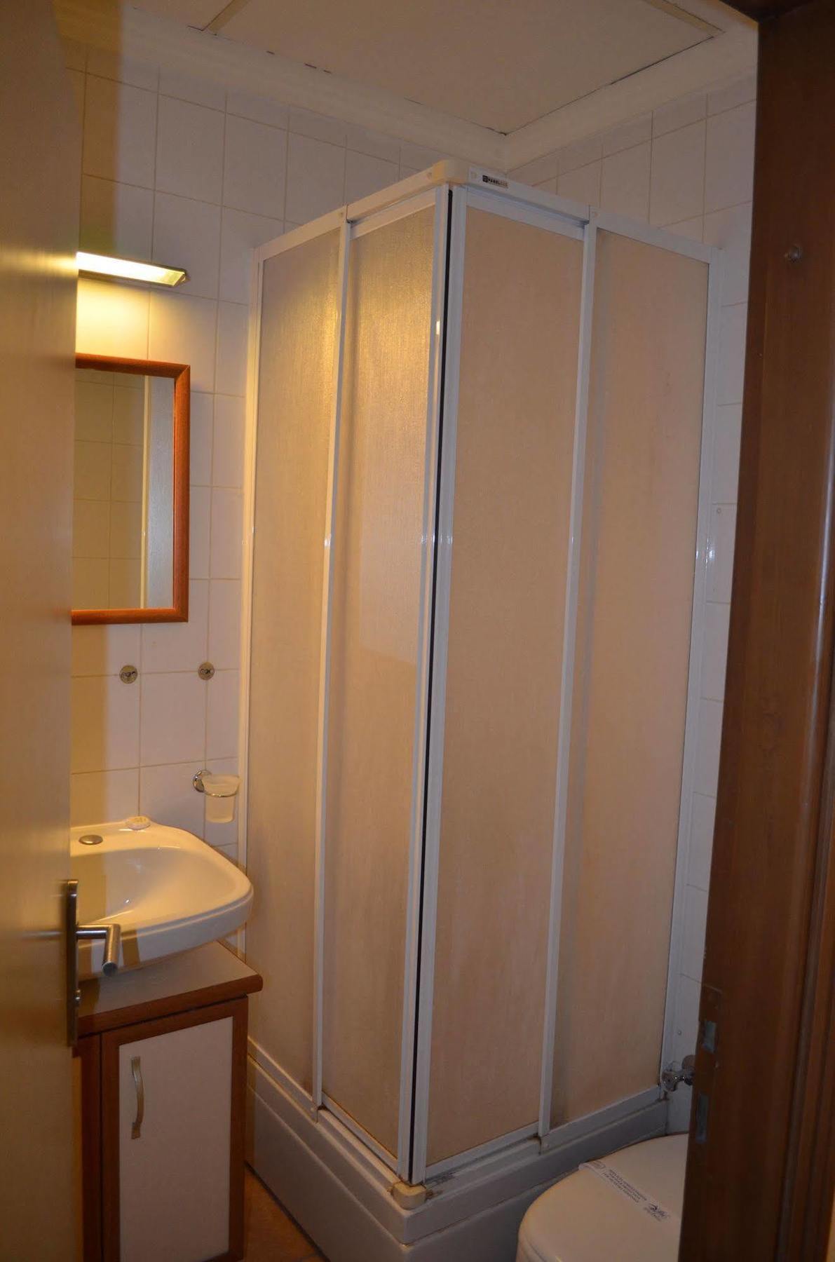 Ayvalik Palas Hotel エクステリア 写真